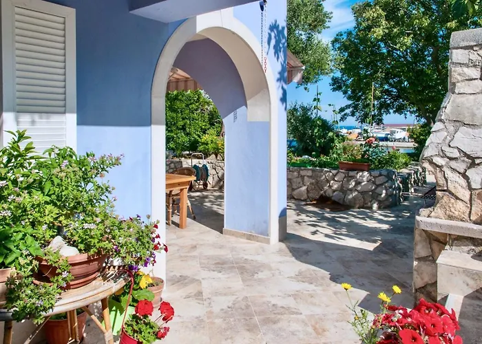 House Evita With Sea View 3* Nerezine