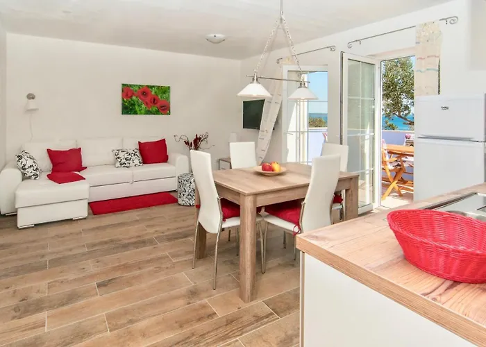 House Evita With Sea View 3*