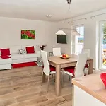 House Evita With Sea View Nerezine