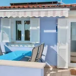 House Evita With Sea View בית הארחה 3*