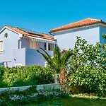 House Evita With Sea View נזרין