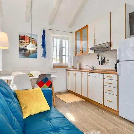 בית הארחה House Evita With Sea View נזרין