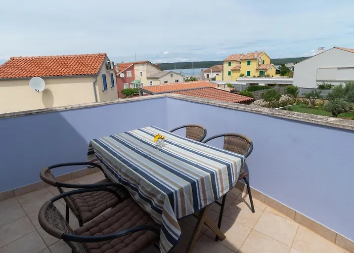 House Evita With Sea View Affittacamere Nerezine