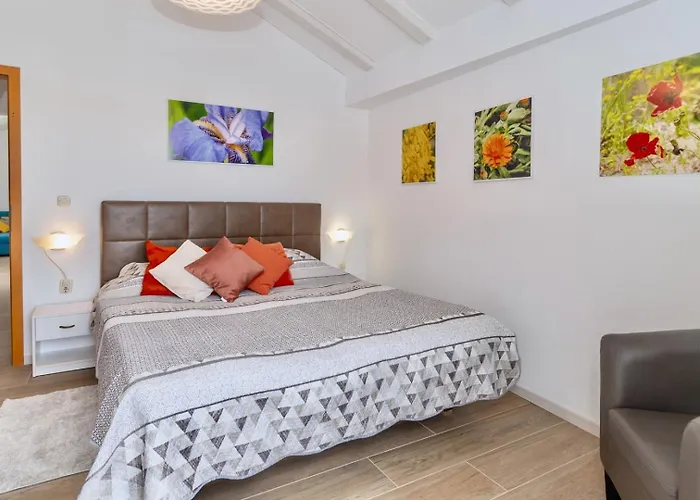 Affittacamere House Evita With Sea View Nerezine