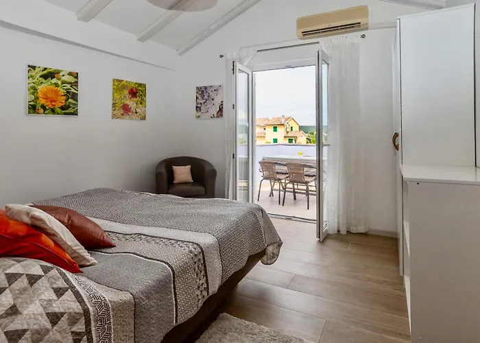 House Evita With Sea View